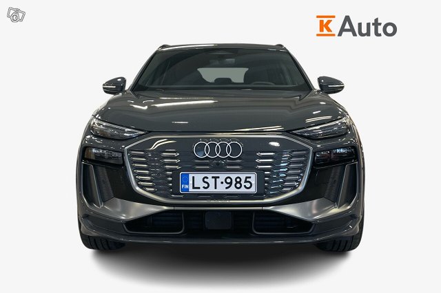 Audi Q6 E-tron 4