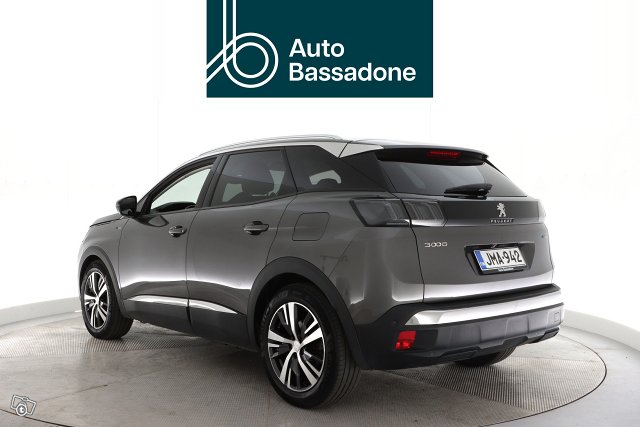 PEUGEOT 3008 4