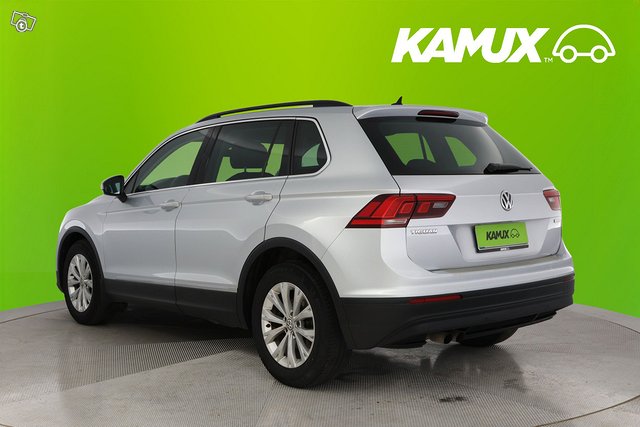 Volkswagen Tiguan 5