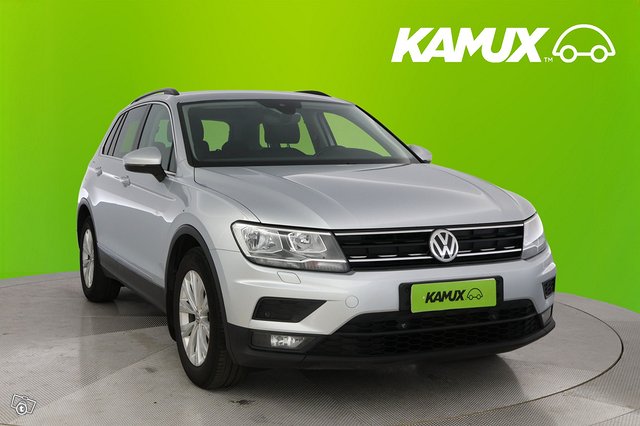 Volkswagen Tiguan 8