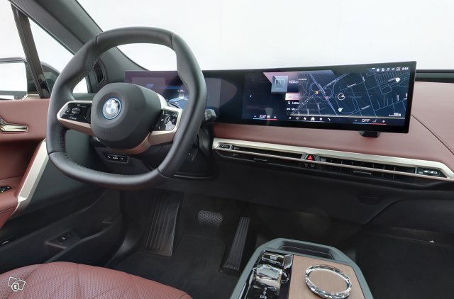 BMW IX 9