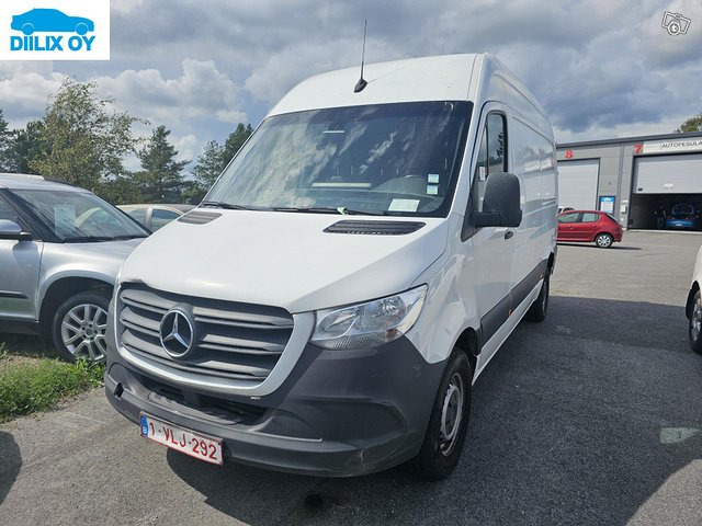 Mercedes-Benz Sprinter 2