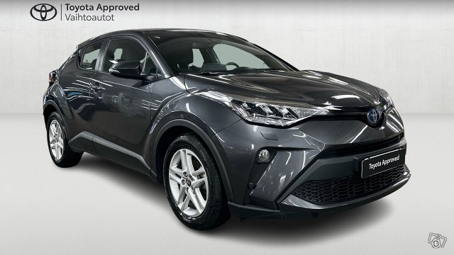 Toyota C-HR 6