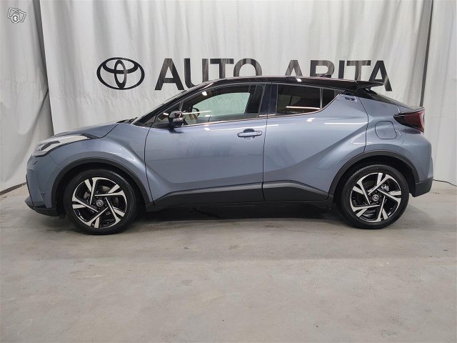 Toyota C-HR 3