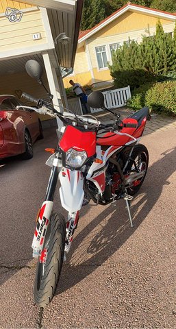 Hyväkuntoinen, vakio Fantic Performance 50 Motard 3