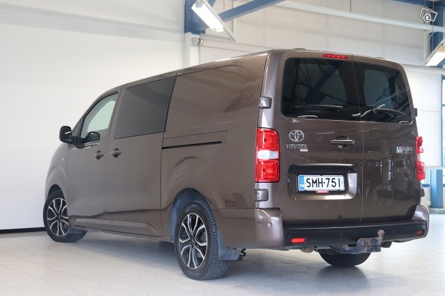 Toyota Proace 7