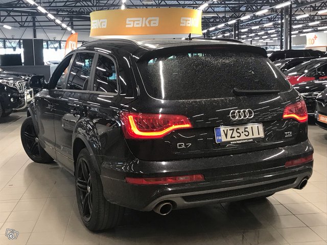 Audi Q7 2