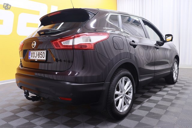 Nissan Qashqai 7