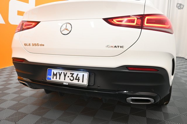 Mercedes-Benz GLE 9