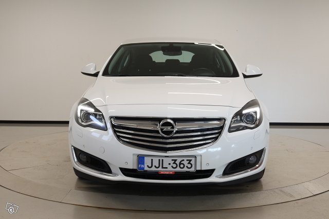 Opel Insignia 2