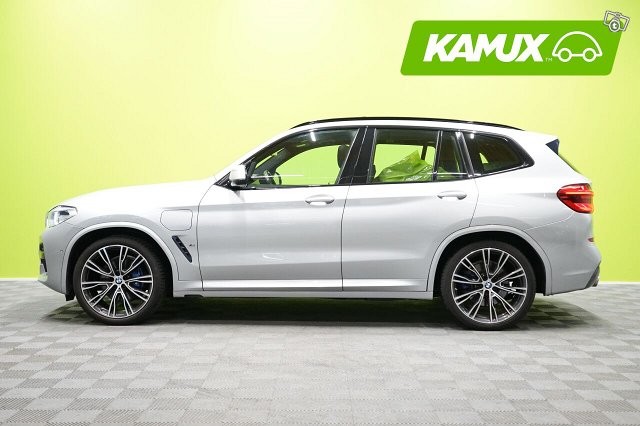 BMW X3 8