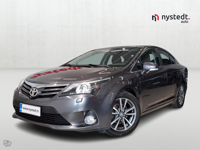 TOYOTA AVENSIS