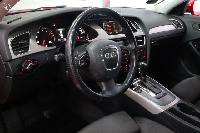 Audi A4 8