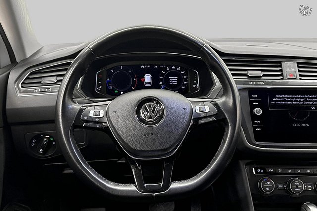 Volkswagen TIGUAN ALLSPACE 16