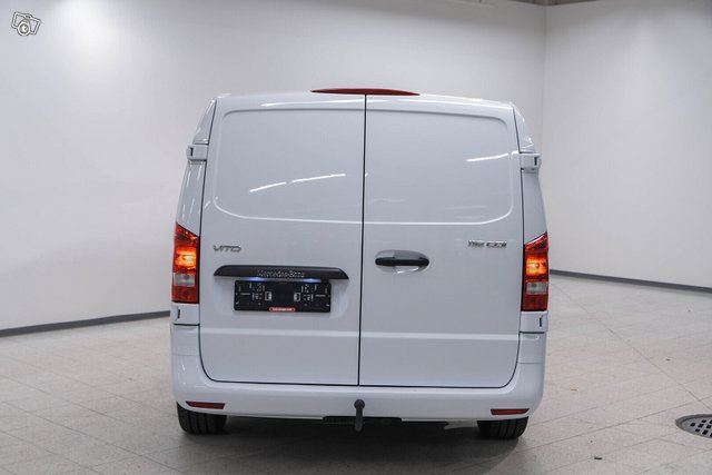 MERCEDES-BENZ VITO 6