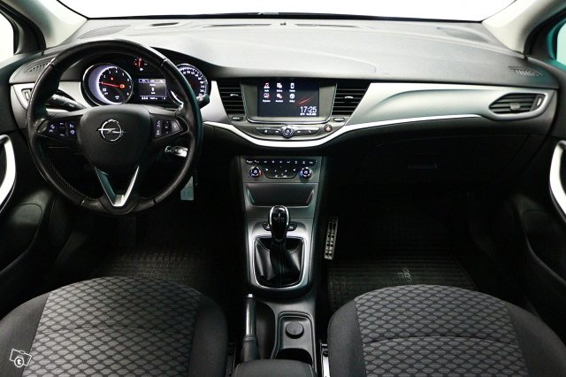 Opel Astra 14