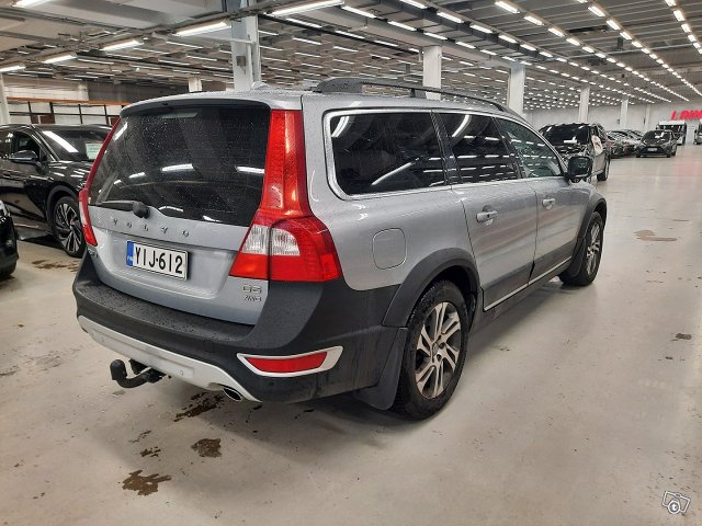 Volvo XC70 3