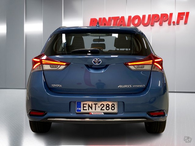 Toyota Auris 4