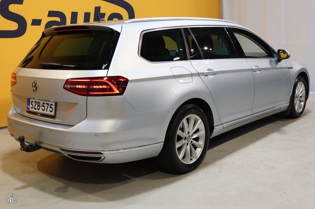 Volkswagen Passat 4