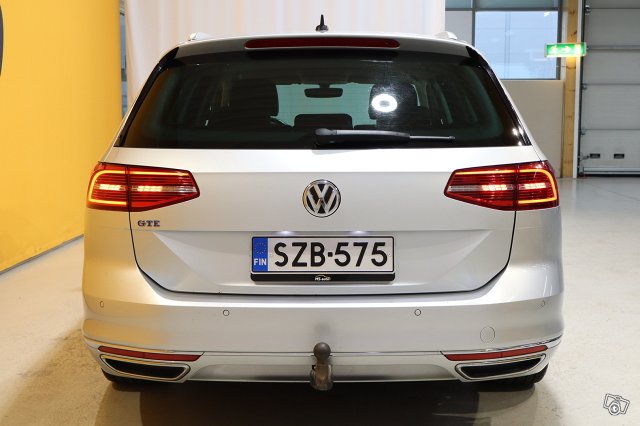 Volkswagen Passat 5