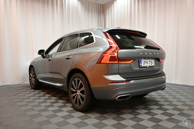 Volvo XC60 5