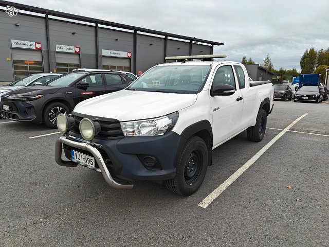 Toyota Hilux