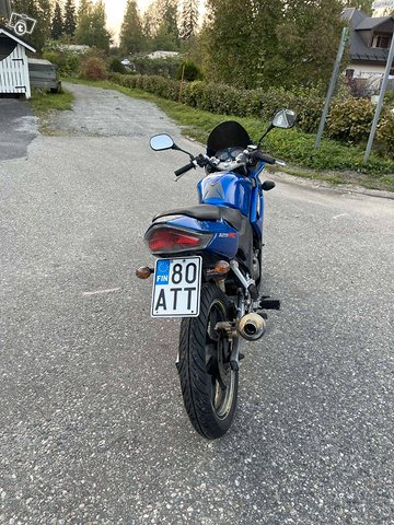 Honda CBR 125 R 3