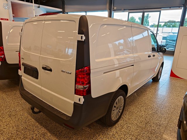 MERCEDES-BENZ VITO 2