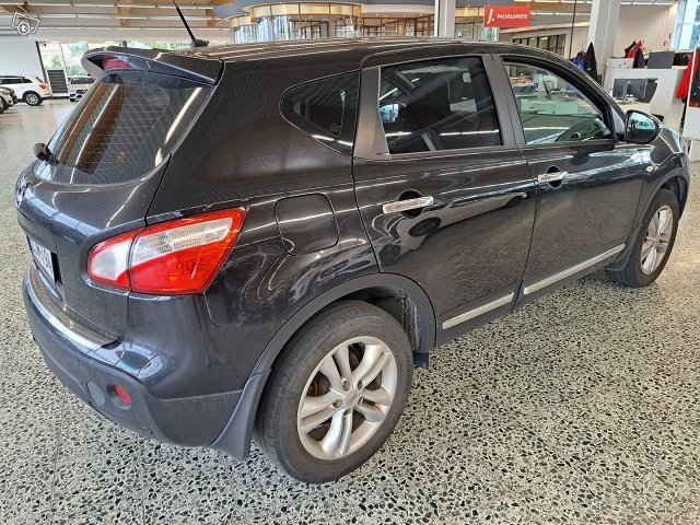 Nissan Qashqai 4