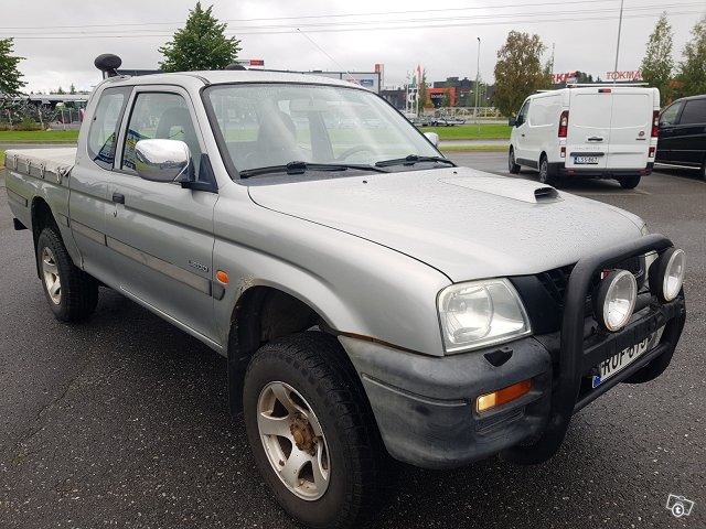 Mitsubishi L200 4