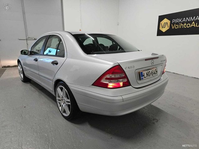 Mercedes-Benz C 4