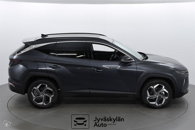 Hyundai Tucson 4