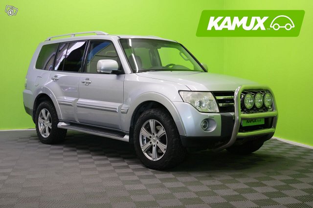 Mitsubishi Pajero 1