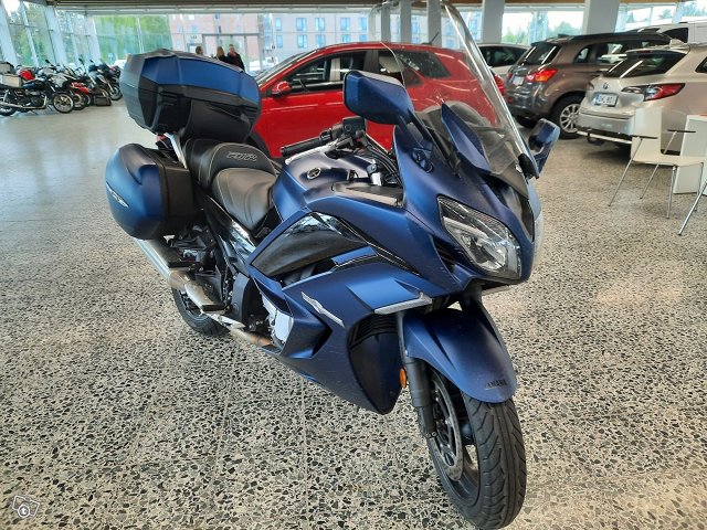 Yamaha FJR, kuva 1