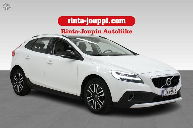 Volvo V40 Cross Country 3