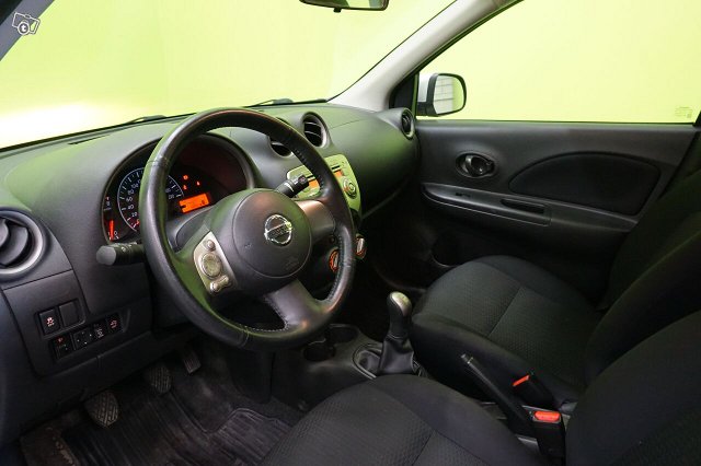 Nissan Micra 11