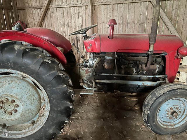 Massey Ferguson 2