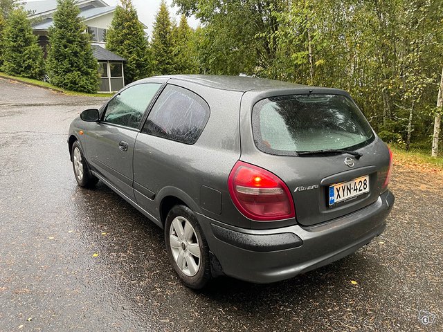 Nissan Almera 10