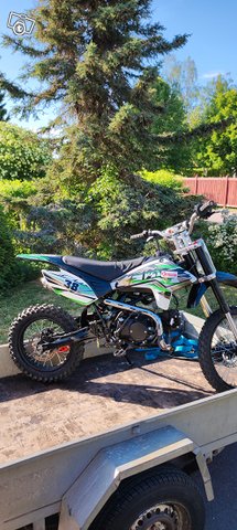 X-moto 125 crossi 4