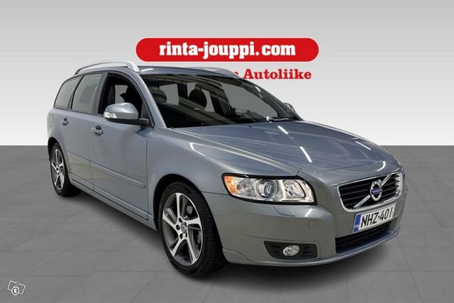 Volvo V50 3