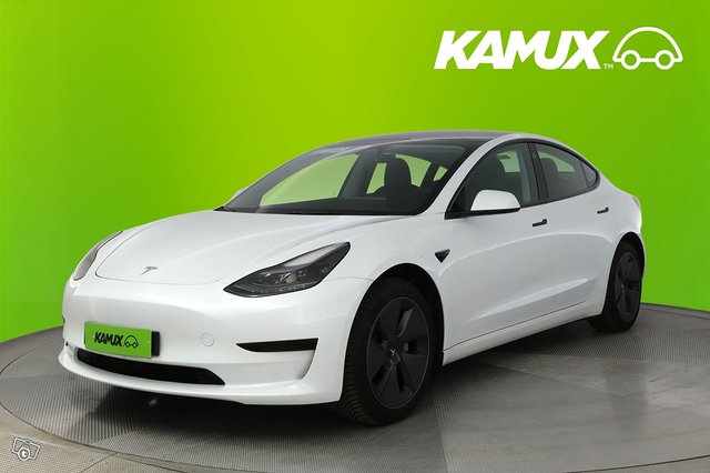 Tesla Model 3 6