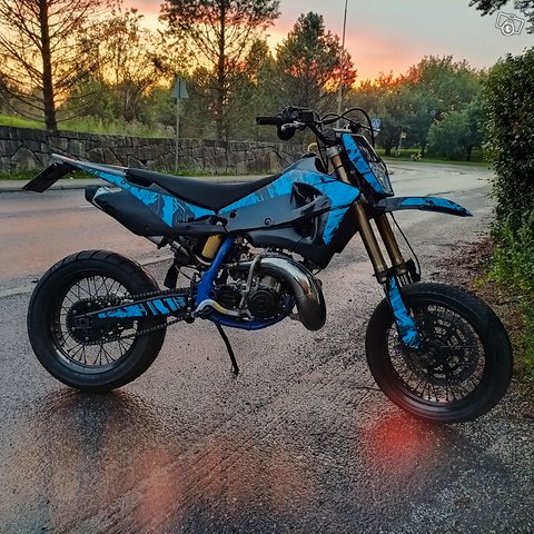 Husqvarna WR 250 A2/19kw Myös vaihto. 1