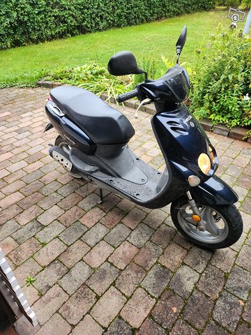 Yamaha Neos 1