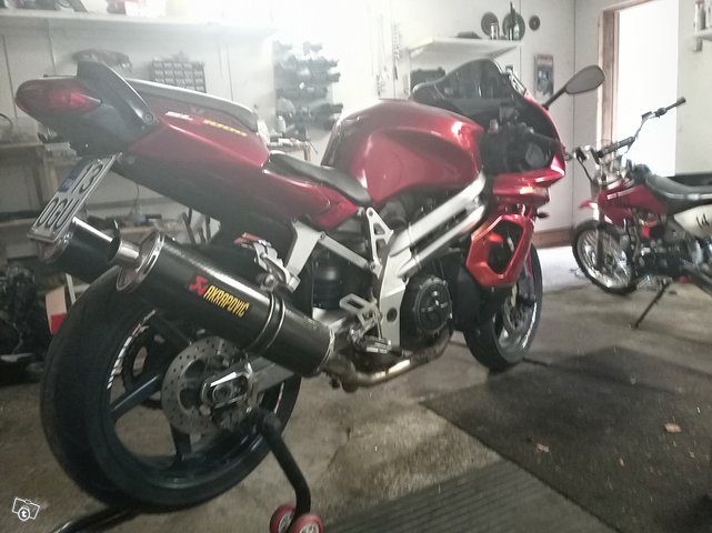 Aprilia SL1000 Falco myös vaihto kelkkaan 2