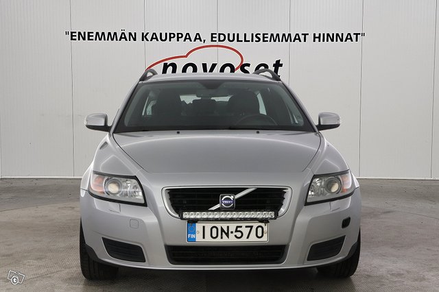 Volvo V50 6