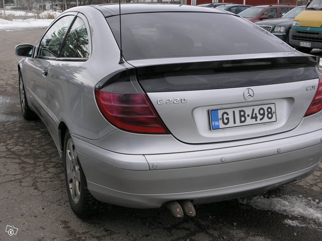 Mercedes-Benz C 220 4