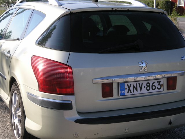 Peugeot 407 4