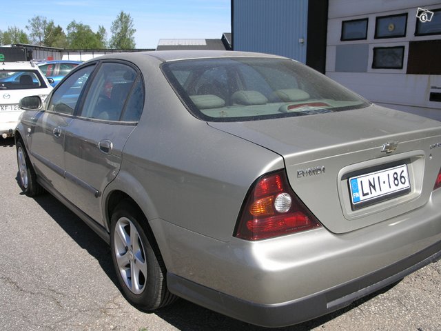 Chevrolet Evanda 3