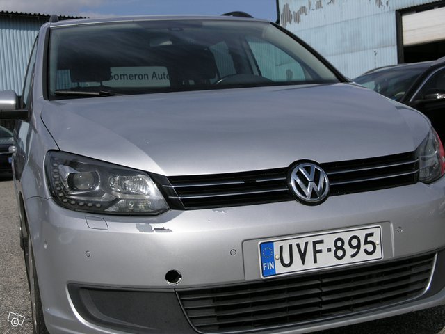 Volkswagen Touran 3