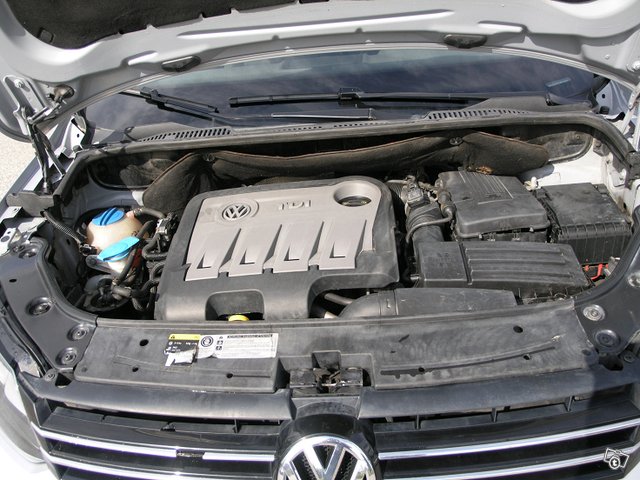 Volkswagen Touran 14